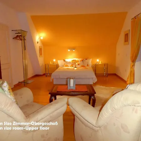 Gaestehaus Am Weinberg - Schlager Апартаменты *